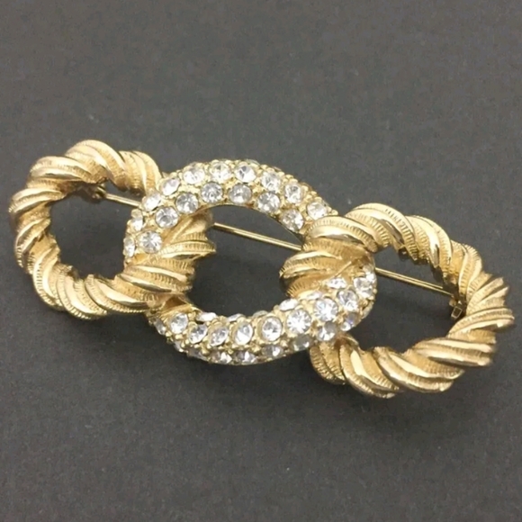 CHRISTIAN DIOR RHINESTONE GOLD TONE BROOCH/7S0623 - Picture 10 of 10